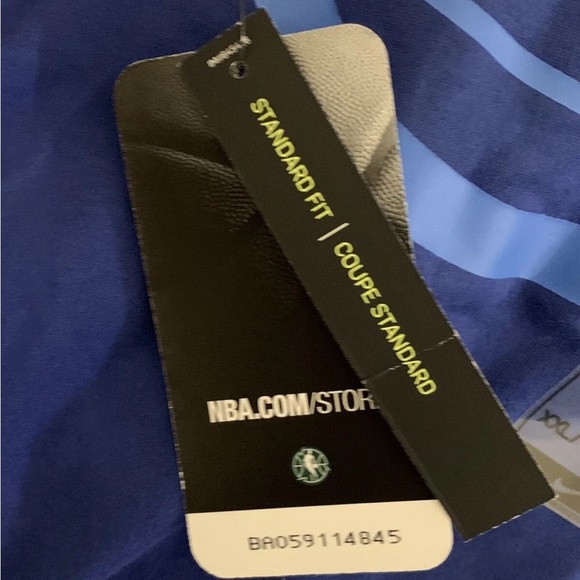 NWT Nike Detroit Pistons "Pistons Now" DriFIT T-Shirt (L) - Picture 3 of 3